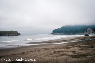 Hunter's Cover in southern Oregon is a beautiful surfing destination.