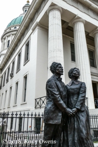 Dred Scott Statue and St Louis Old Courthouse April 2018